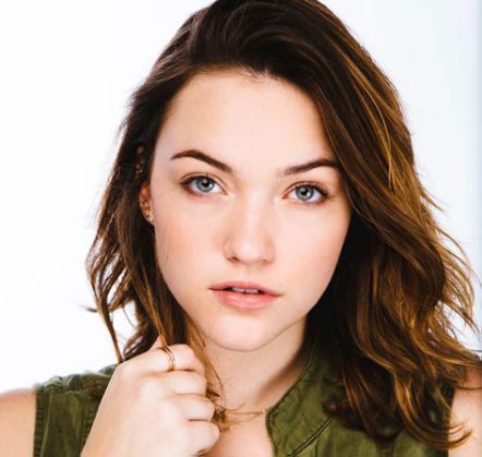 Violett Beane Boyfriend Does Romantic Things For Her. Net Worth And ...