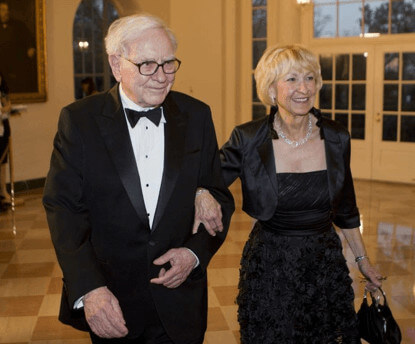 Astrid Menks- Meet Wife Of Warren Buffet | VergeWiki