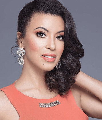 Liana Brackett Married To Husband Net Worth | VergeWiki