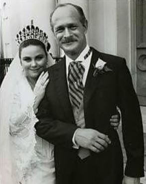 Angus Mcraney Meet Son Of Gerald Mcraney Vergewiki