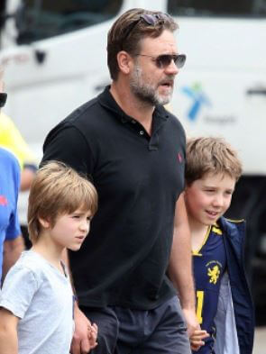 John Alexander Crowe son Russell Crowe and grandchildren.