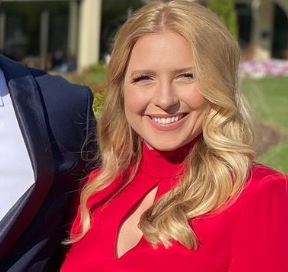 Hillary Vaughn – Meet Stunning Wife Of Peter Doocy | VergeWiki